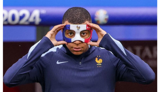 किलियन एमबाप्पेको विस्फोटक दुई गोल ! फ्रान्स विश्वकपमा छनोट, नेपाली **फुटबल** प्रेमीहरूको मन खुसीले नाच्यो