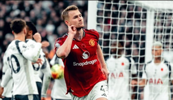 **जुवा**को मुटु दुखाउने पल: **फुटबल**मा युनाइटेडको अन्तिम क्षणको उद्धार!