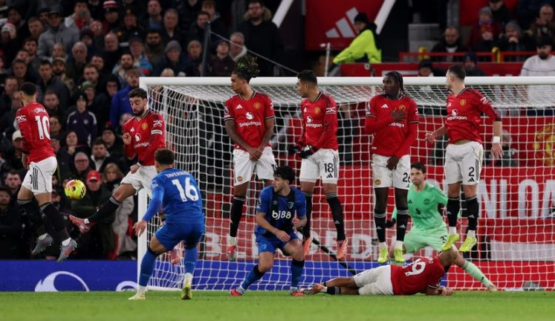 फुटबलको सबैभन्दा रोमाञ्चक बराबरी: युनाइटेडलाई ४-४ ले रोकेपछि सट्टेबाजी प्रेमीहरूको मुटु किन धड्कियो ?