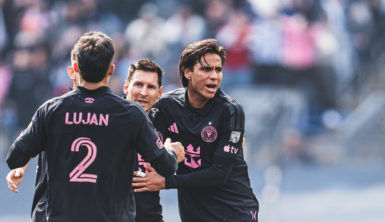 **मेस्सीको जादू : इन्टर मियामीको ३-२ को रोमाञ्चक जितले फुटबल प्रेमीको मन छुन्छ**