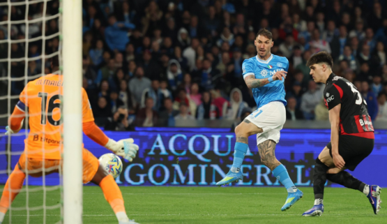 नेपाली फुटबल प्रेमीहरूको मन छुने क्षण: नापोलीले मिलानलाई १-० ले हरायो